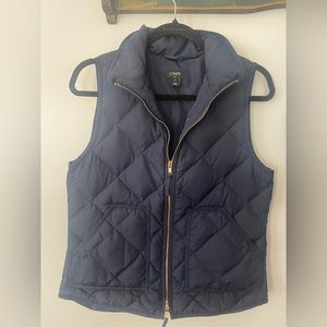 J crew womens puffer vest - size small / Navy